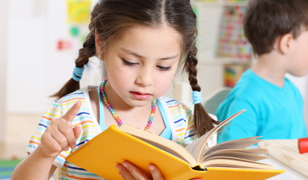 cau-truc-bai-reading-cua-chung-chi-pet-la-gi