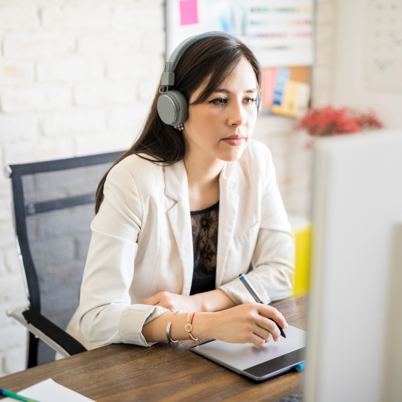 cach-tu-on-luyen-ielts-listening-part-1-tai-nha